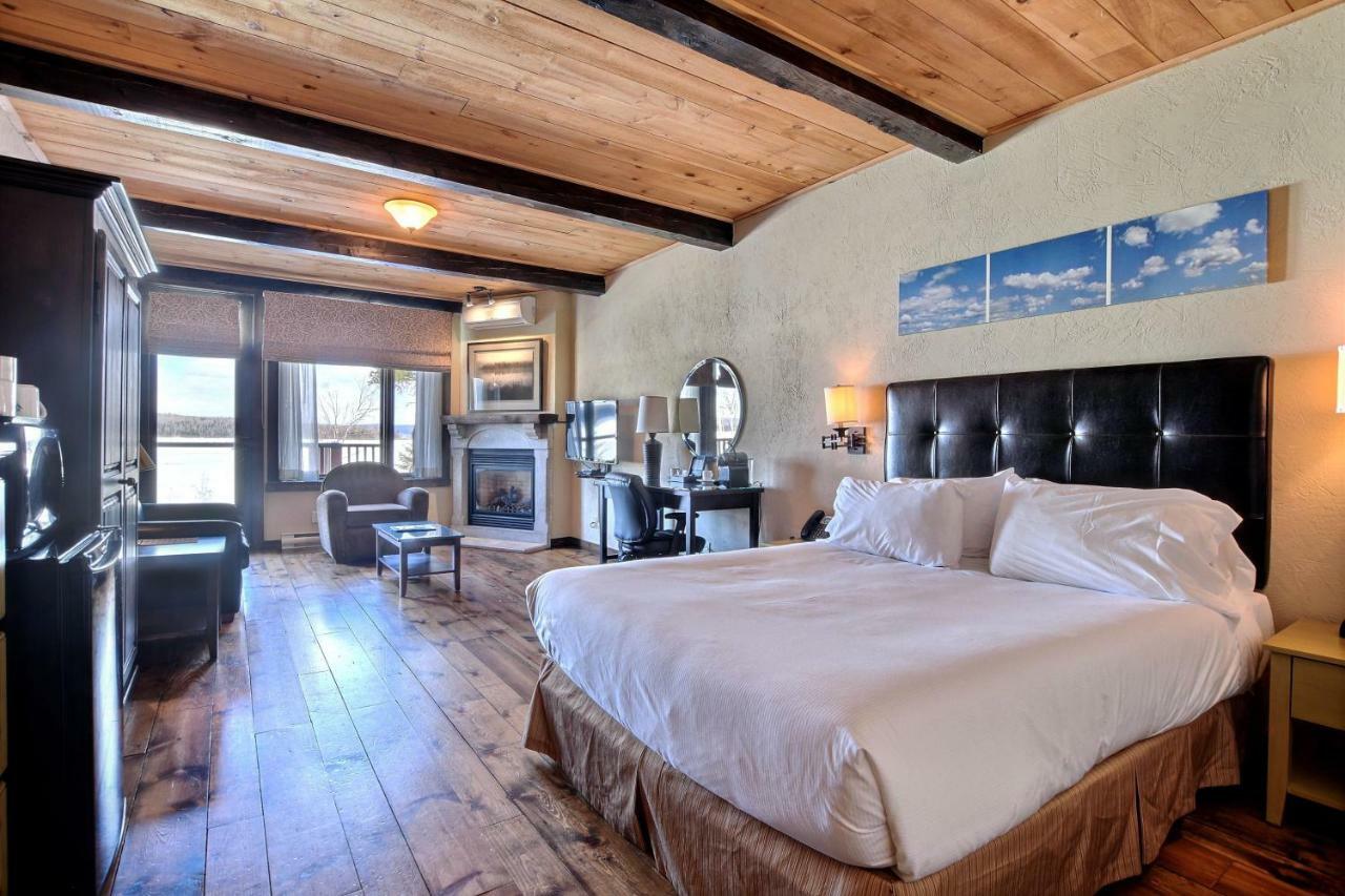 Les Condos Du Lac Taureau- Rooms & Condos Saint-Michel エクステリア 写真
