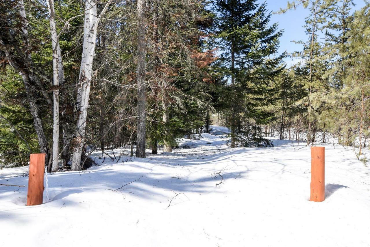Les Condos Du Lac Taureau- Rooms & Condos Saint-Michel エクステリア 写真