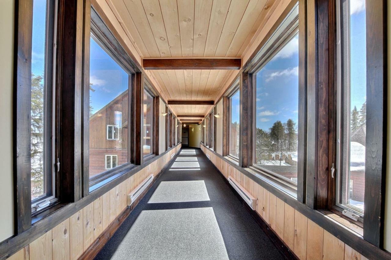 Les Condos Du Lac Taureau- Rooms & Condos Saint-Michel エクステリア 写真