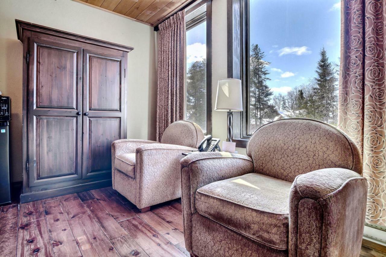 Les Condos Du Lac Taureau- Rooms & Condos Saint-Michel エクステリア 写真